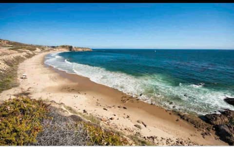 Irvine Resort ALL Amenities UCI  college