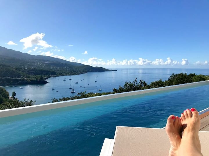 Villa De Standing, Vue Mer Et Piscine D'exception! - Guadalupe