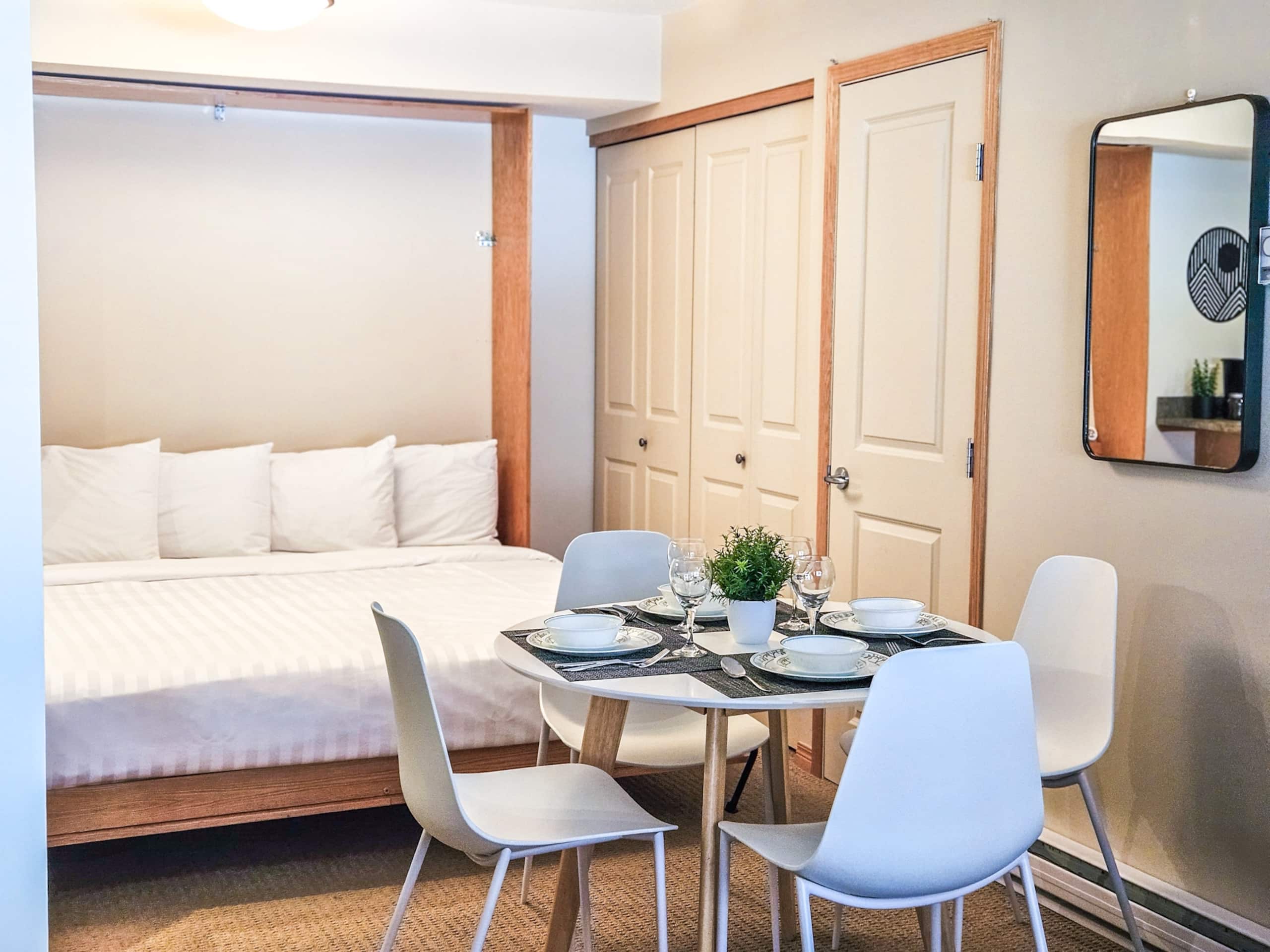 Beautiful Horsethief Studio with two Murphy beds - Photo 12