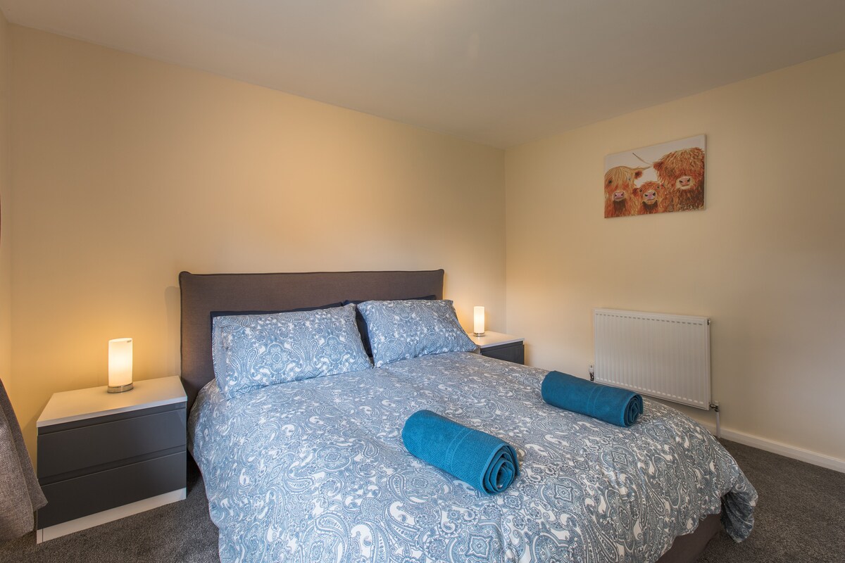 1 Double bedroom with Kingsize bed