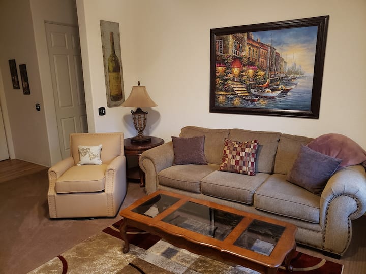 Cozy Tuscan Suite Old Town La Quinta ! - Bermuda Dunes, CA