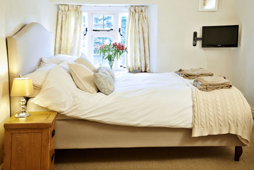 Skylark, double room