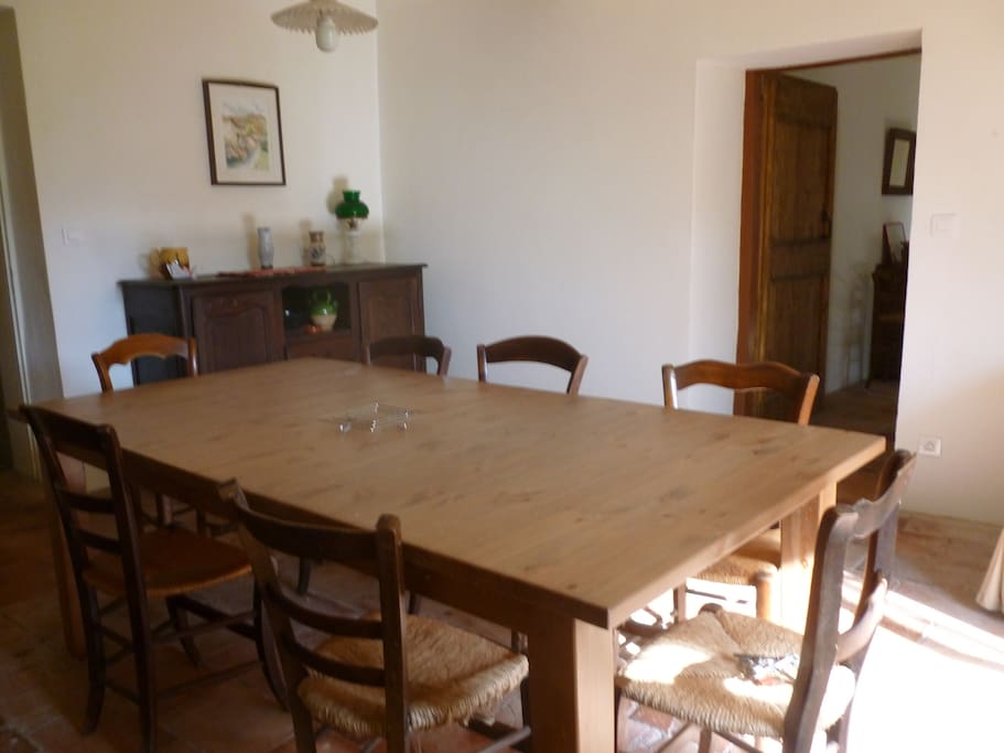 salle à manger table pour 8 personnes