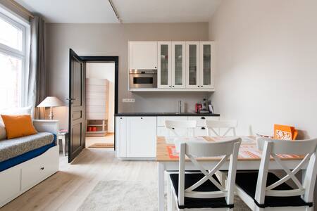 Lovely and clean in an excellent location