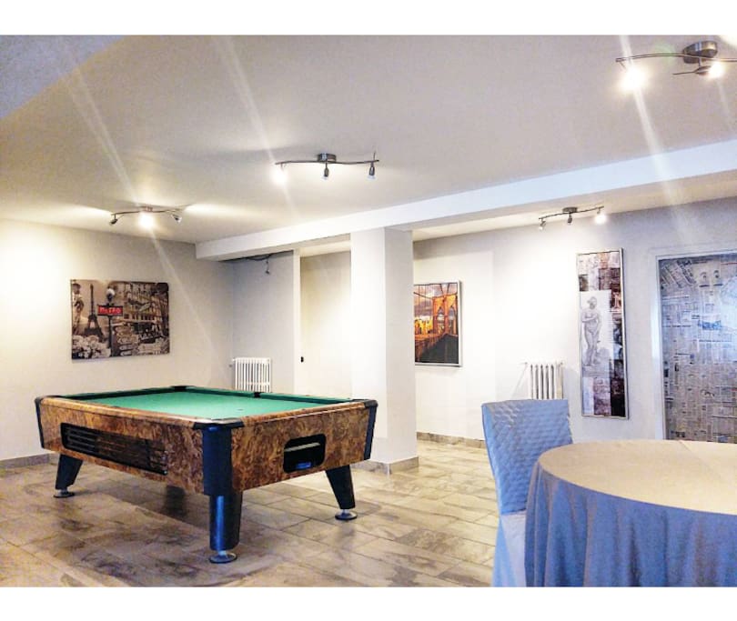Sala relax, biliardo