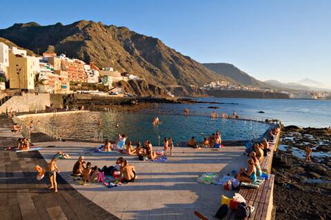 Punta del Hidalgo,
 Pool, Beach and Tranquility.