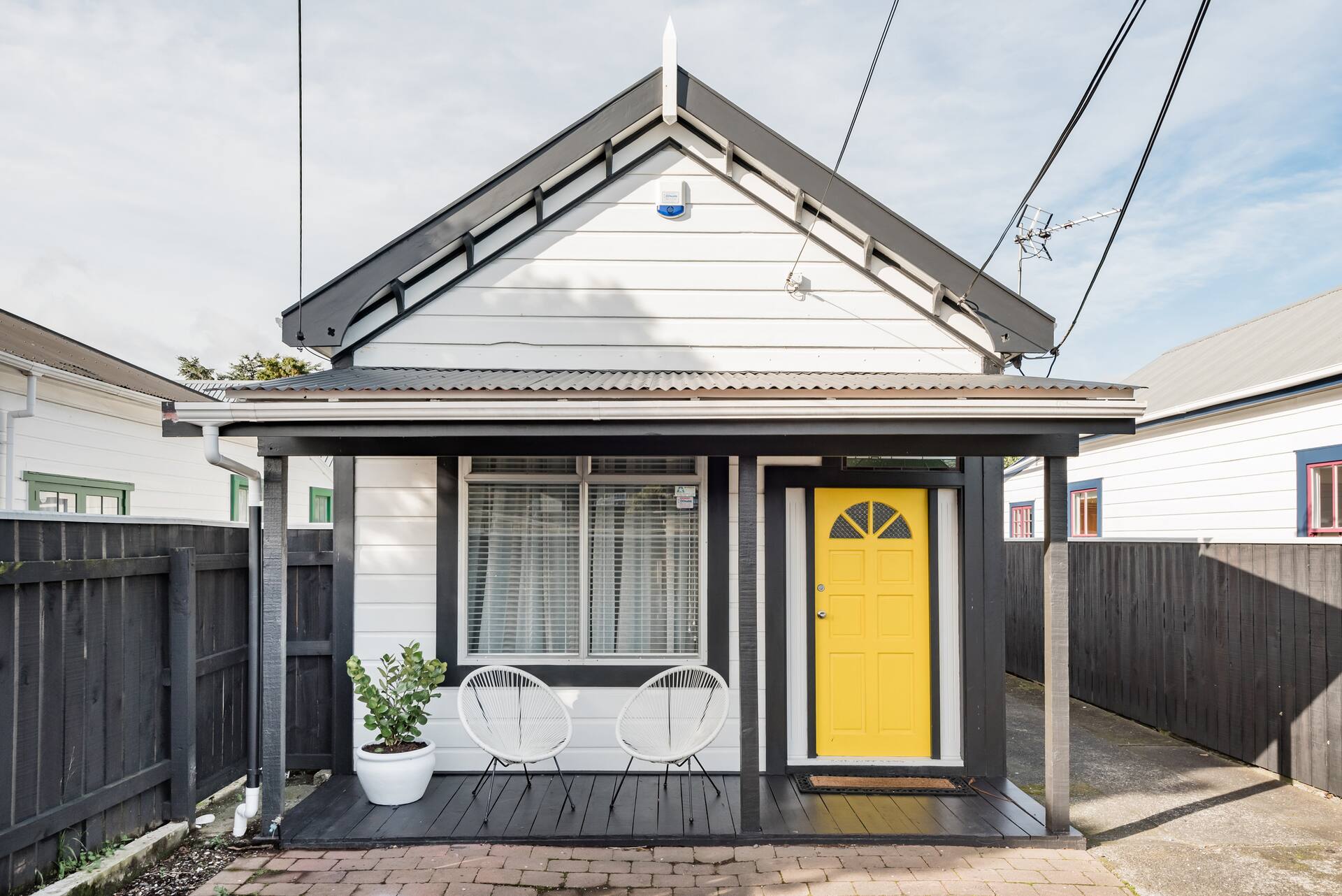 Heritage Cottage in the Heart of Petone