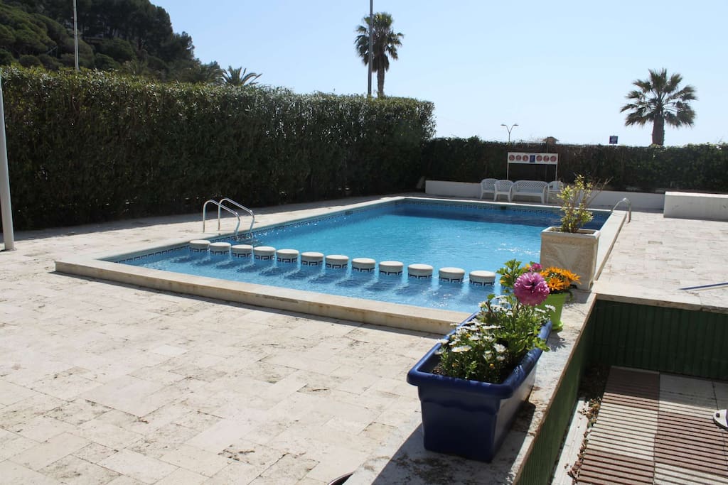 Piscina comunitaria