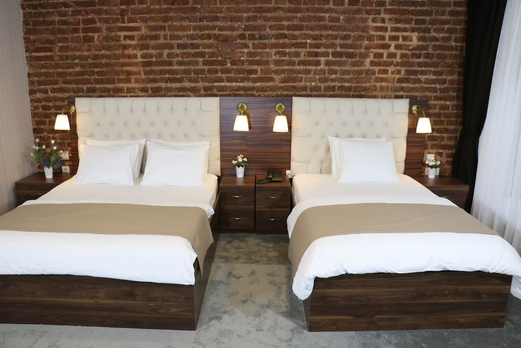 2+1 Bed for Families or closer friends&Couples With Modern Red Brick Design in Historical Building