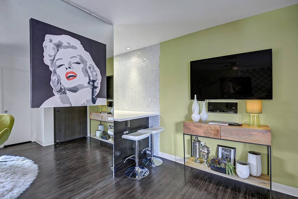 ENTRY WAY RS