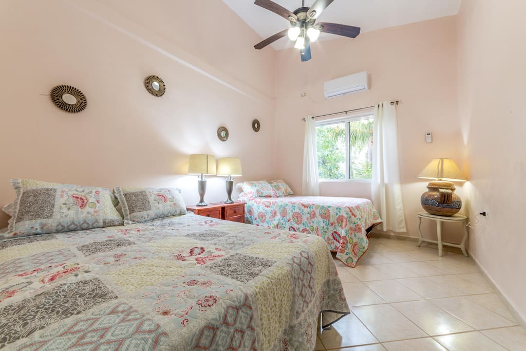 2nd Bedroom w/2 Queen Size Beds, AC, Fan
