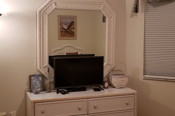 Დაიჭირეთ თქვენი საყვარელი გადაცემები 42-დუიმიან ტელევიზორში.