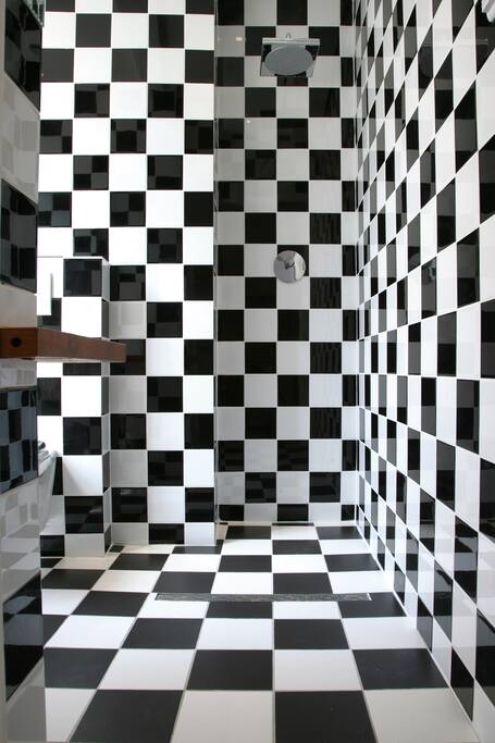 bathroom in historical monument