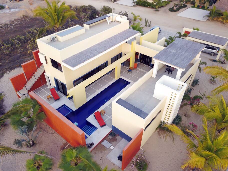 Bird view of Casa Mar