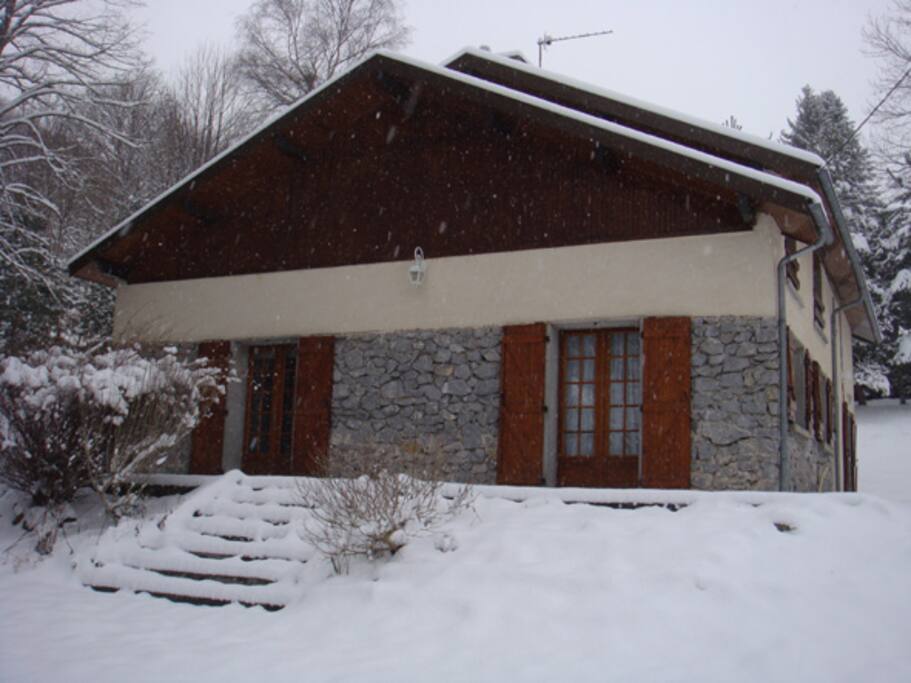 External view in winter