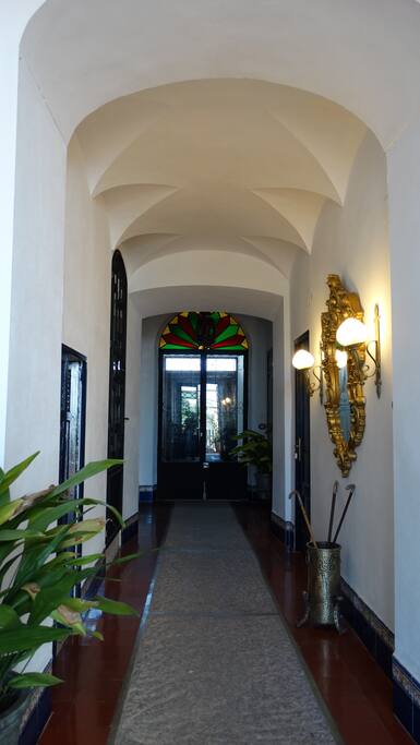 PASILLO PRINCIPAL