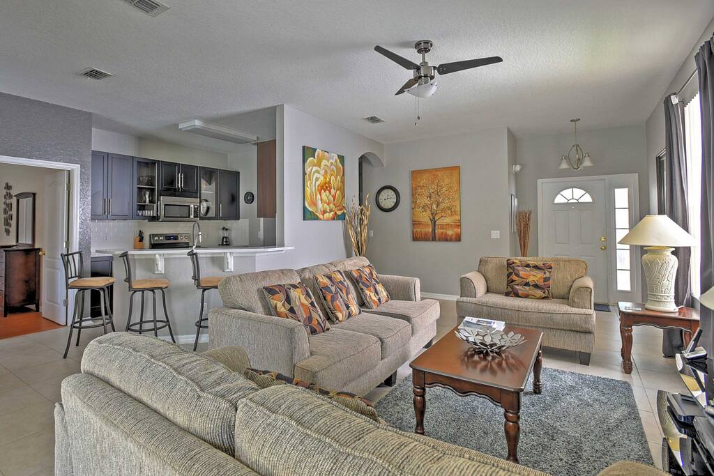 An open-concept layout makes it easy for everyone to spend time together.