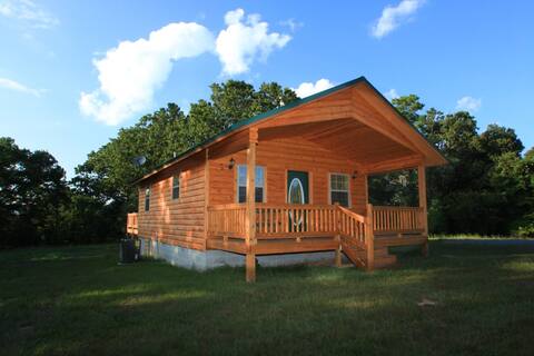 Secluded cabin w/hot tub; UTV trails