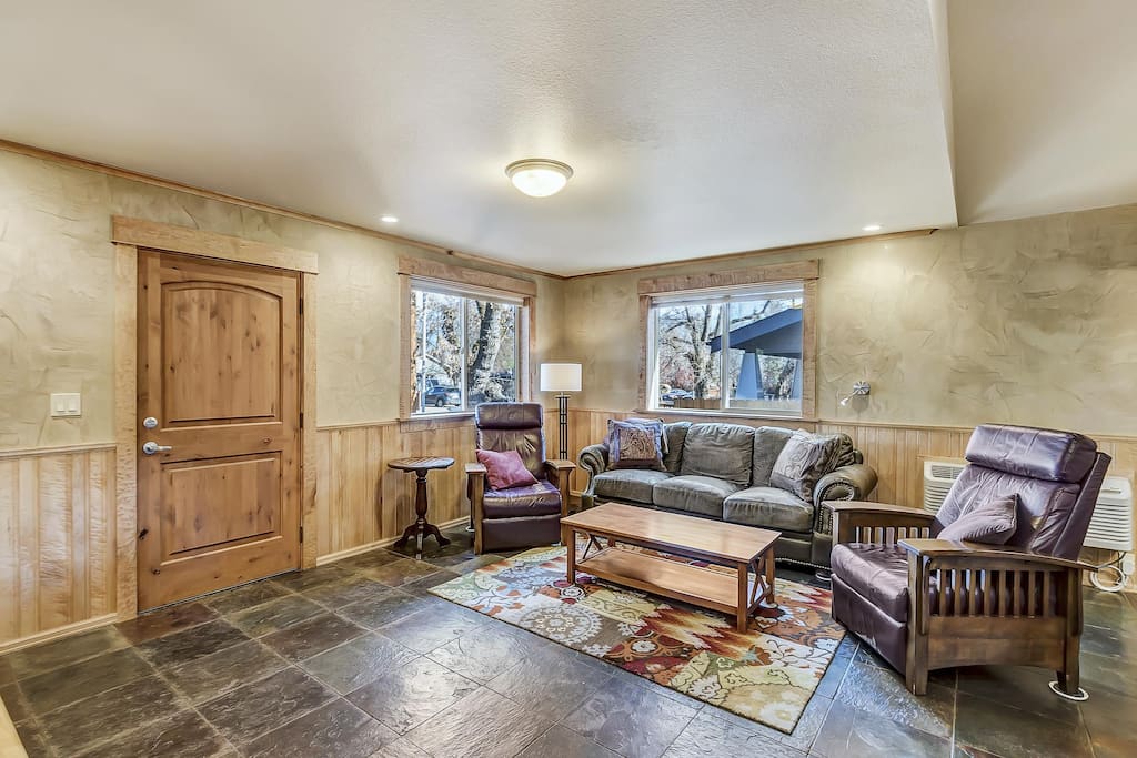 Comfortable Living Area