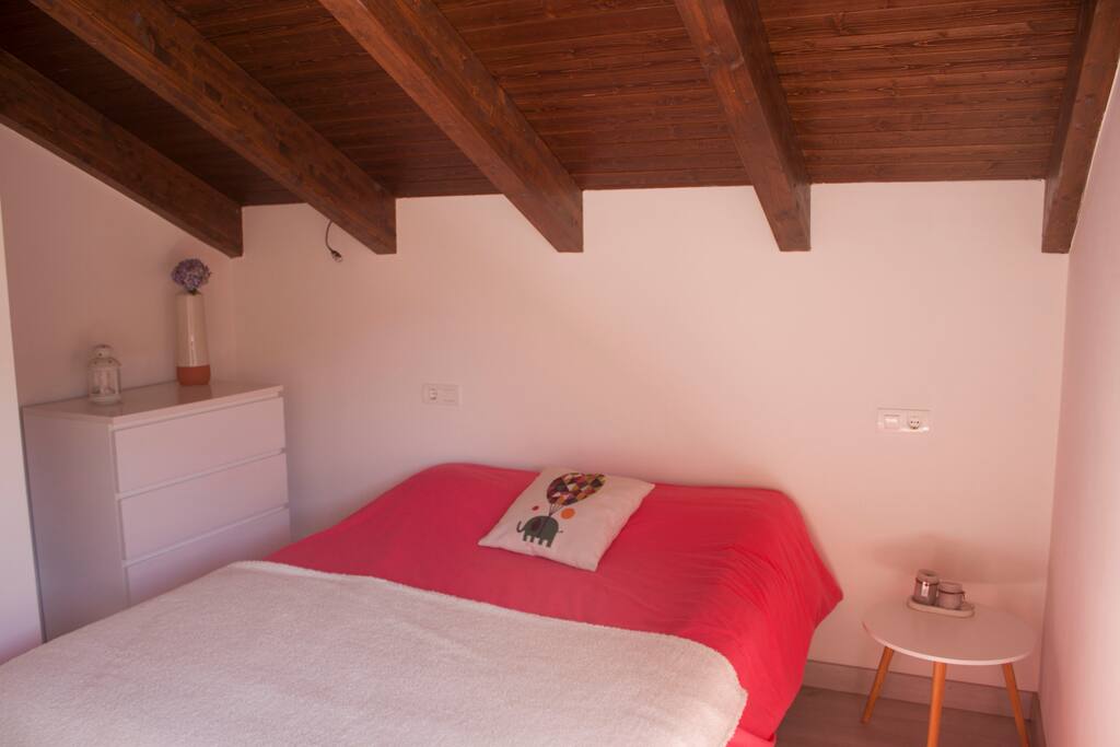 La panera del Carbaín, habitación matrimonial