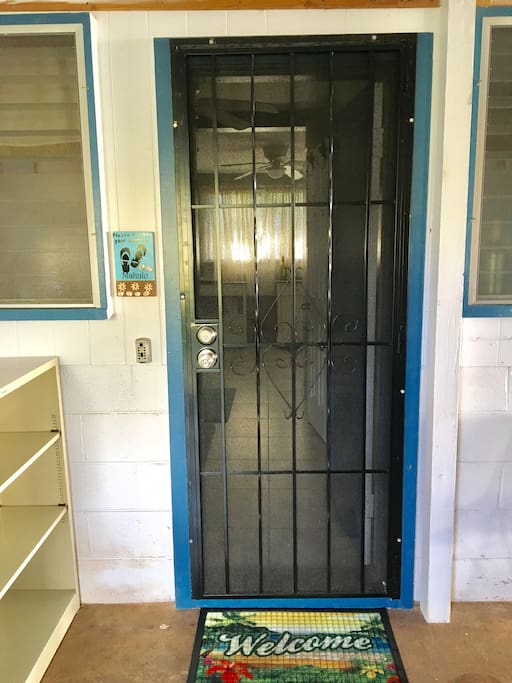 Entrance to the rental and lockbox to get keys