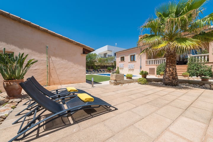 Casa De Pueblo Con Piscina Y Jardín Can Fiol Casas De Campo En Renta En Portocolom España
