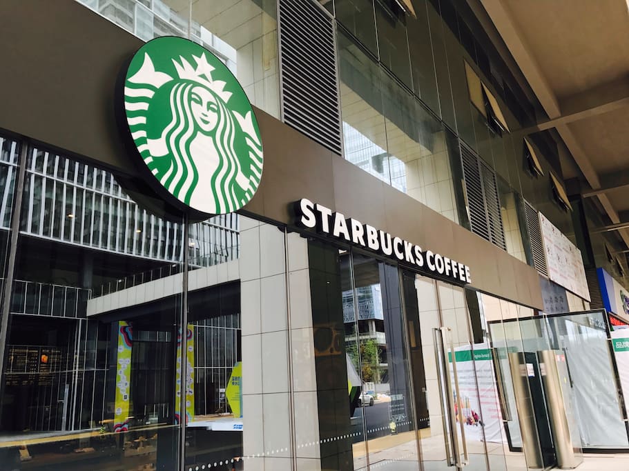 Very close to Starbucks Coffee