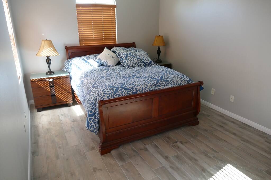 2nd bedroom suite