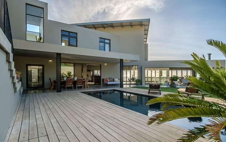 Luxury Family Home with views of Table Mountain