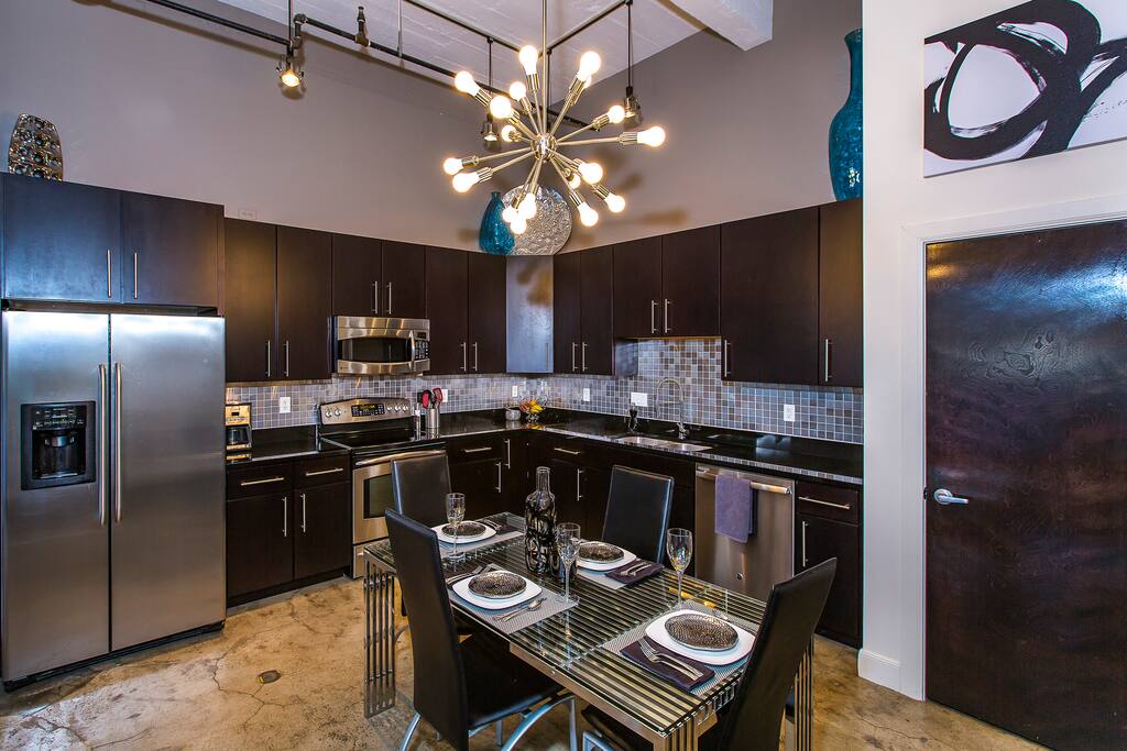 Fully equipped kitchen