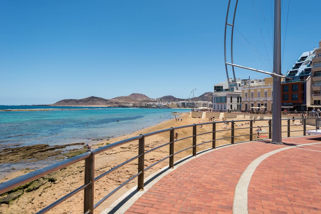 Avenida de la Playa De Las Canteras a solo 2 minutos a pie