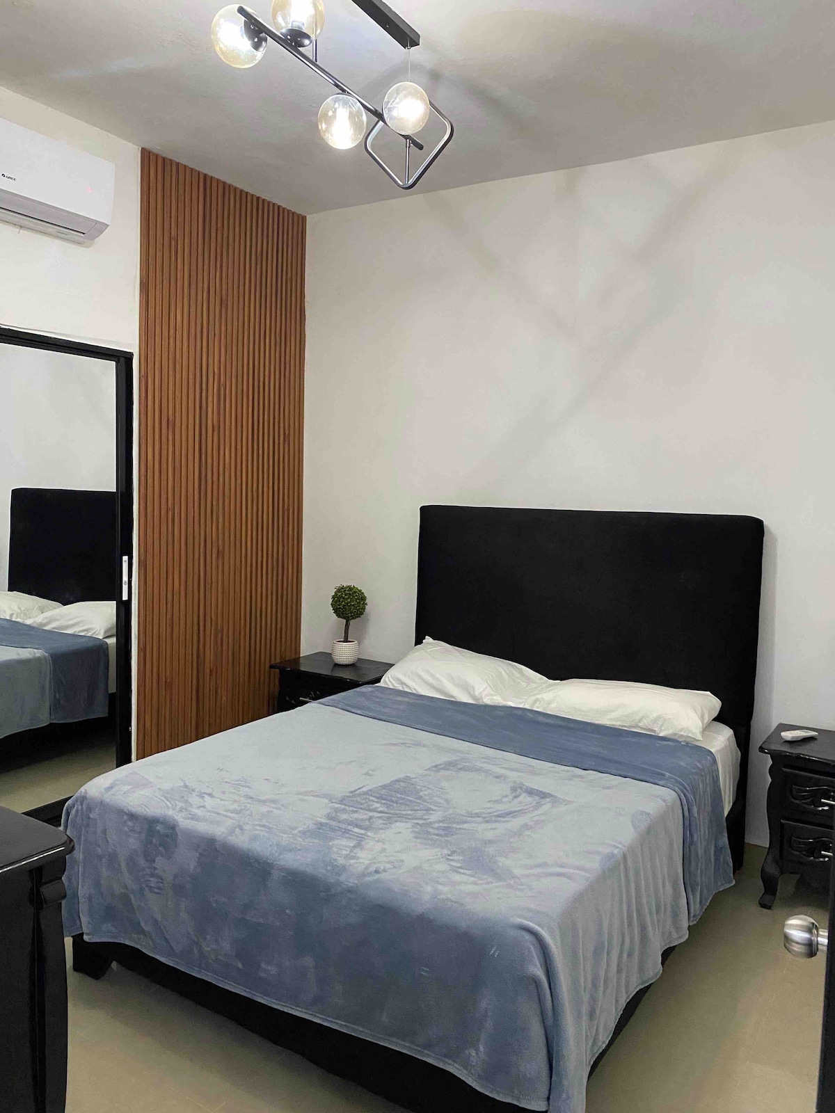 Спална соба 1