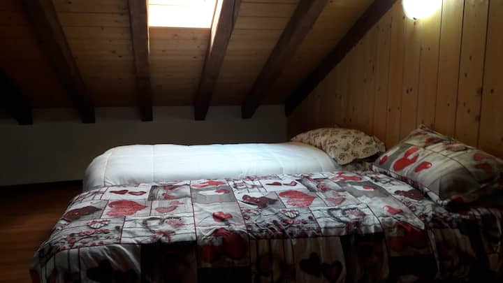 Habitación doble en el ático