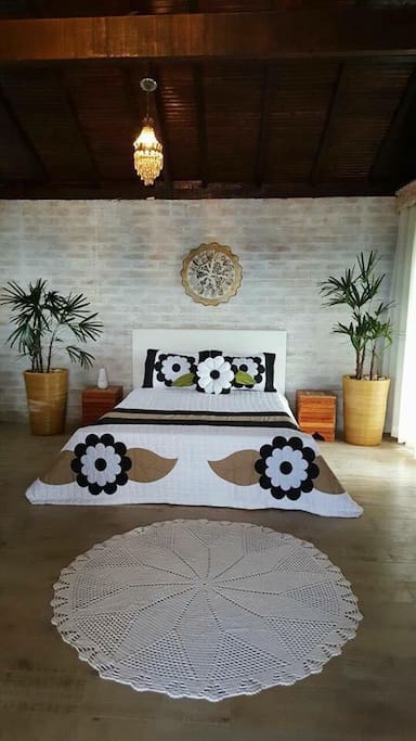 Super comfortable Queen size bed with electric controls to adjust head and foot positions.
