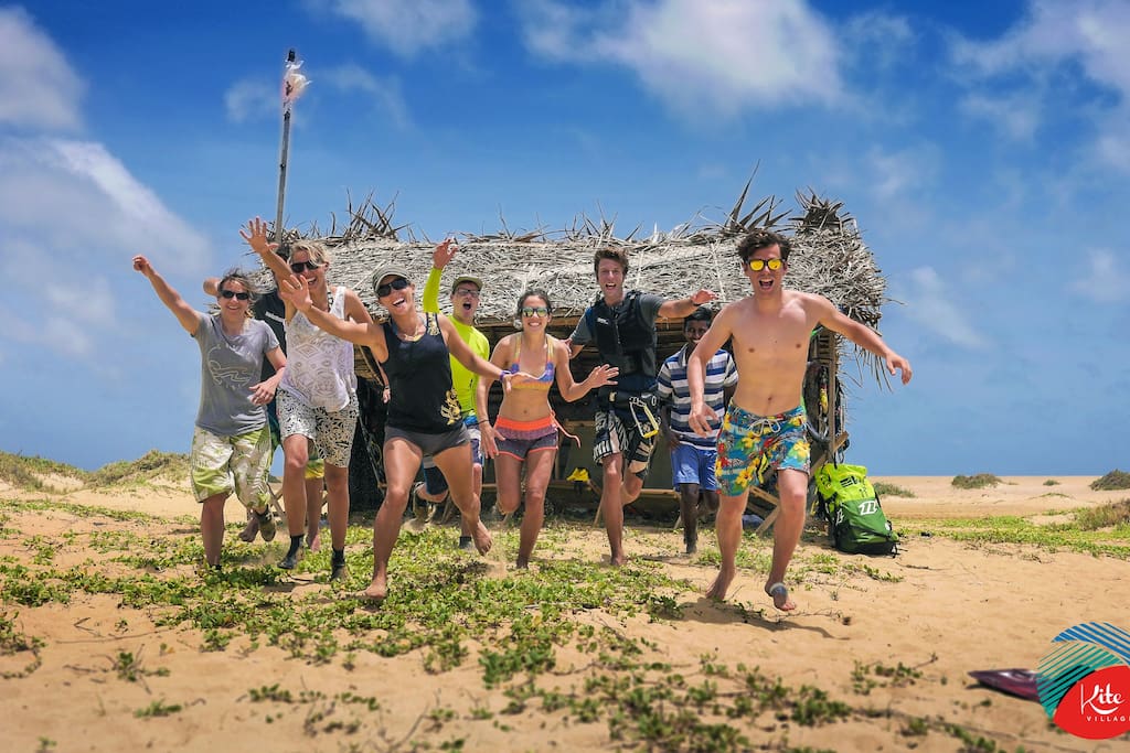 Kite travelers enjoying their stay on the beach