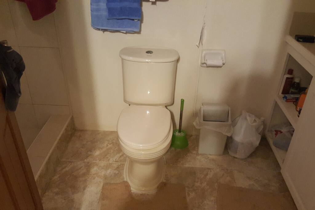 full bathroom