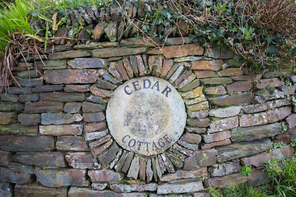 Welcome to Cedar Cottage