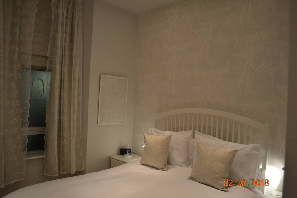 King-size bed with hotel quality bed linen.
