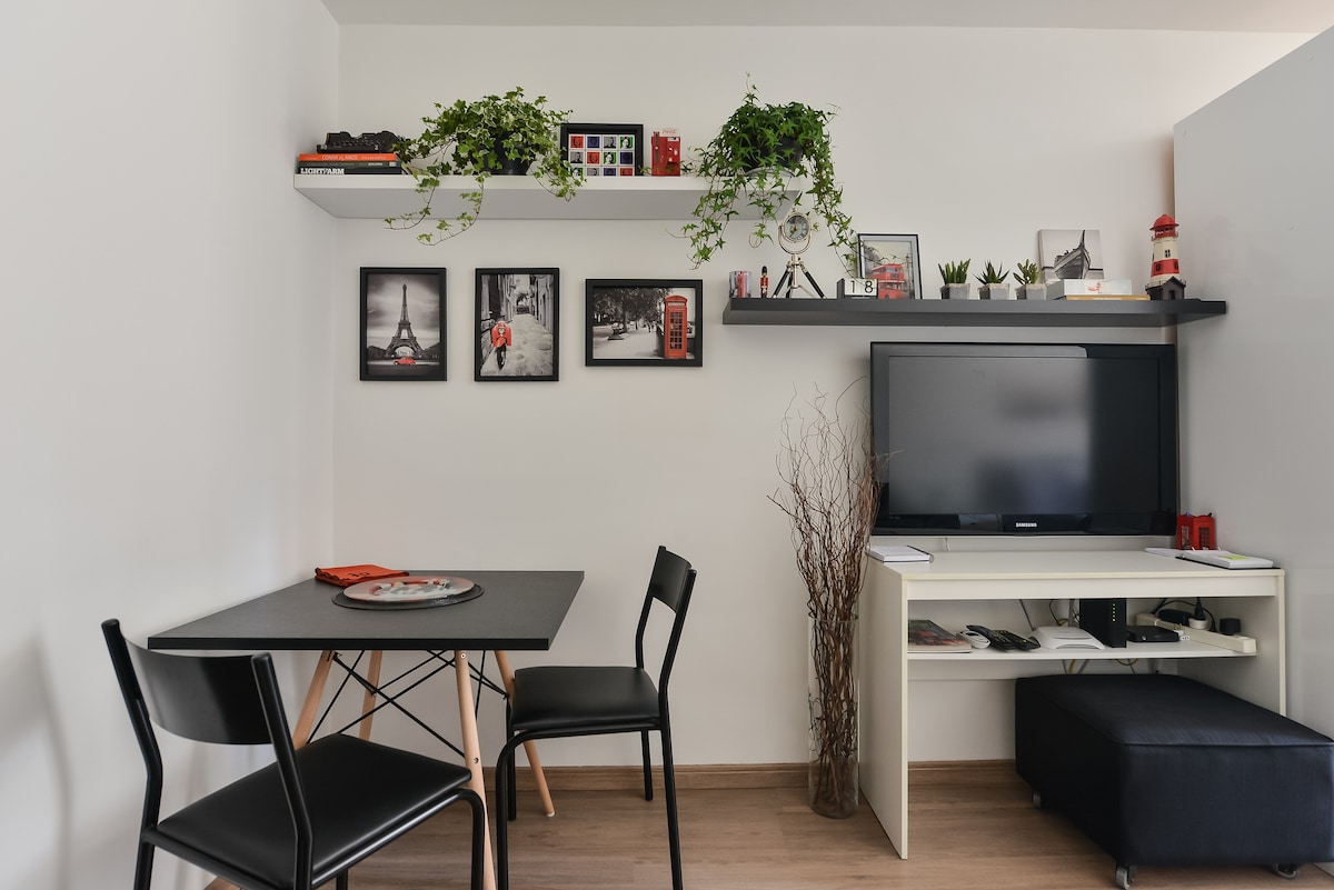 Anúncio popular: Beautiful Flat near Paulista. Great location. em Jardim Paulista
