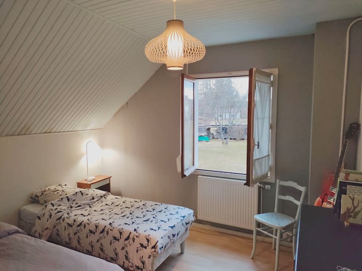 غرفة النوم 2