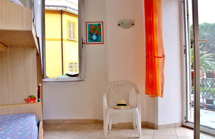 Dormitorio con vista y terraza. 