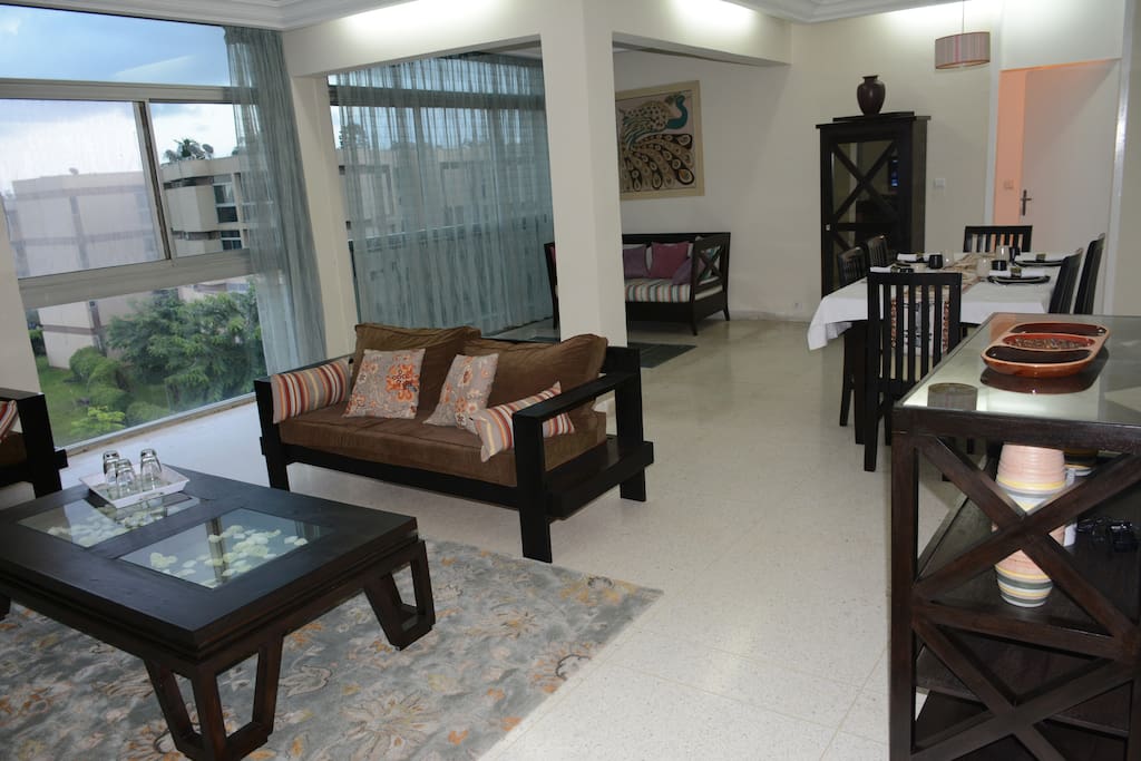 Salon - Living room