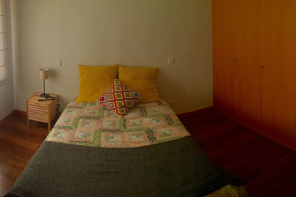 Room prepared for a single person or couple