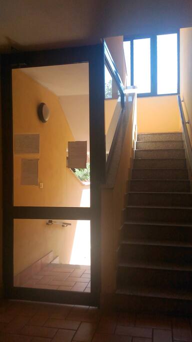 Scala d'ingresso