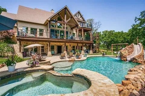 Gated Estate w Pool & Theater