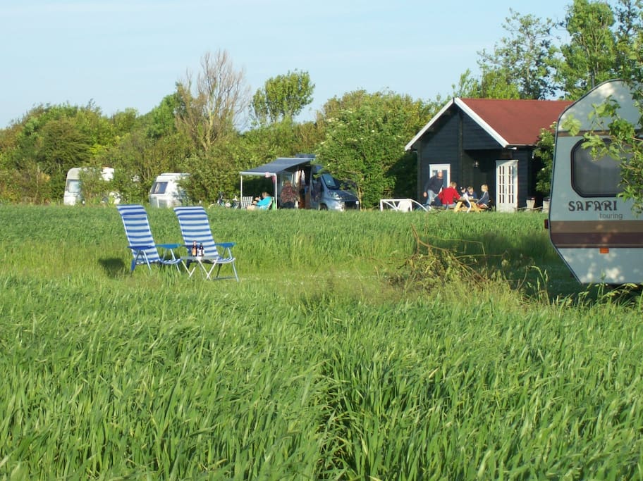 Gelegen op een kleine camping met 5 plaatsen