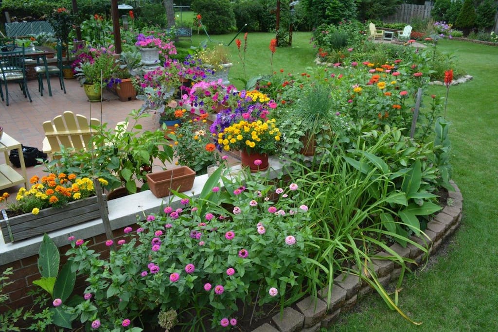 Patio, pergola, firepit, and garden