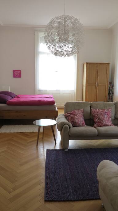 Erster Blick in das Schlaf- und Wohnzimmer