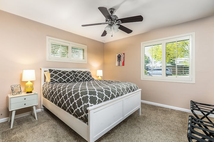 Ძალიან კომფორტული, პლუშის ლეიბი Queen მეორე საძინებელში