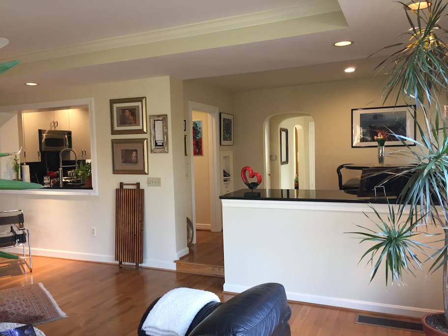 Living room photo 1